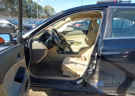 2008 Honda Accord 2.4 Lx from USA, damaged, VIN 1HGCP26318A102503